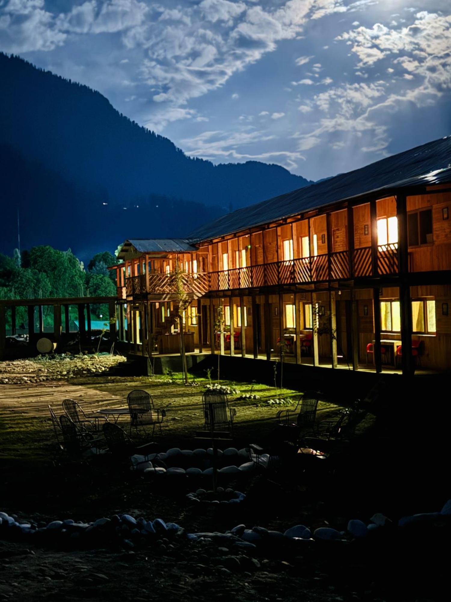 Wyndham Heritage Hotel & Resort Sharda Shardi Luaran gambar