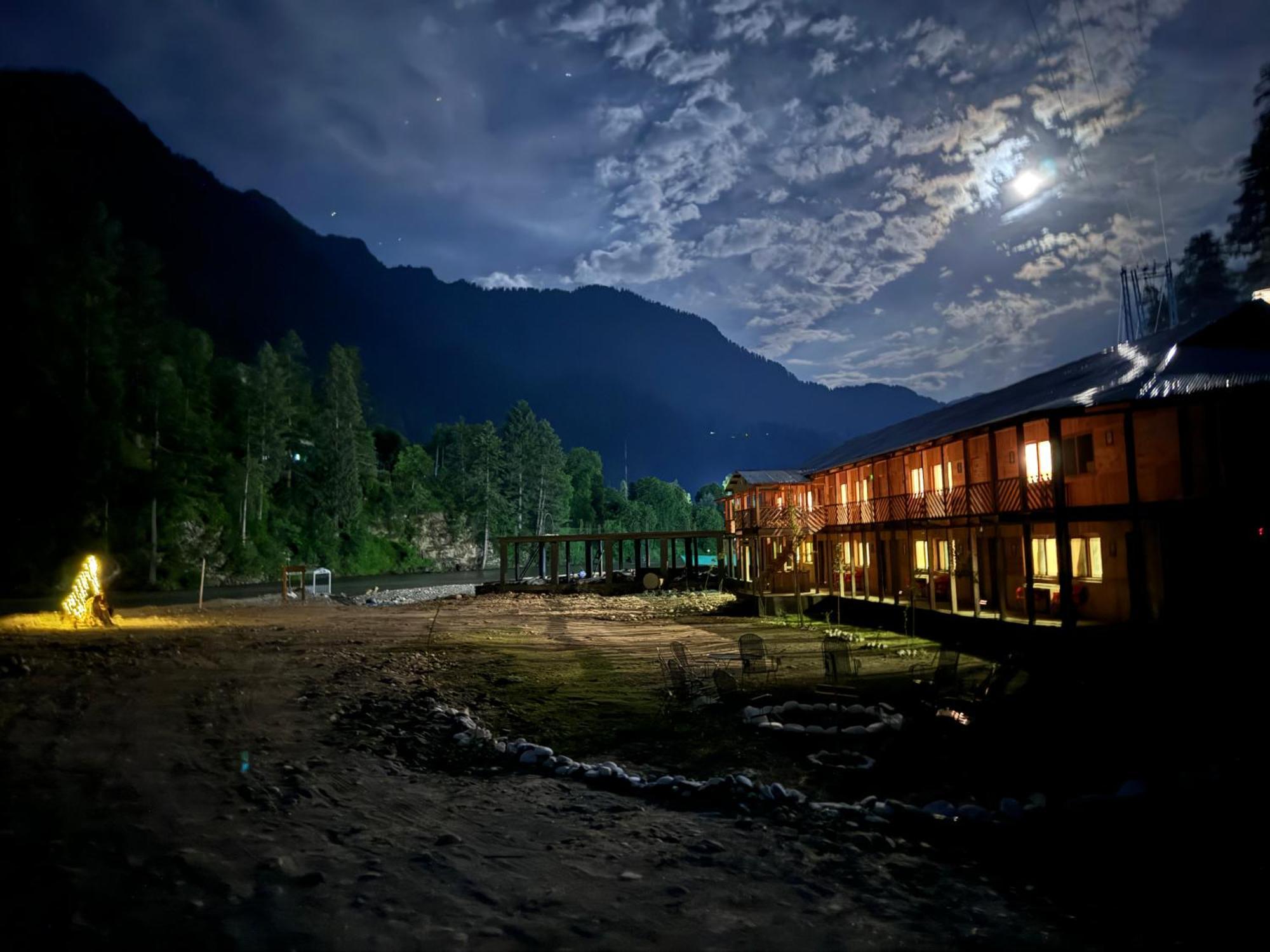 Wyndham Heritage Hotel & Resort Sharda Shardi Luaran gambar